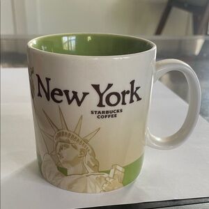 Starbucks New York Mug - Cream and Green - Global Icon Series